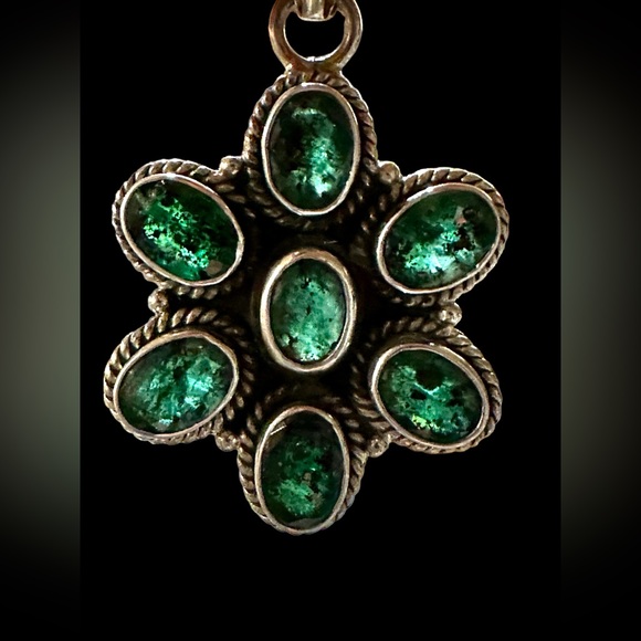Artisan Jewelry - Sterling Silver Emerald Flower Pendant 7 gemstones rope accent 1.78” x 1”